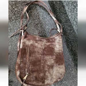 Hobo Merrin convertible bag from backpack to one strap